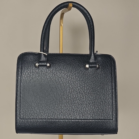 Elegant Black Handbag - Picture 2 of 2